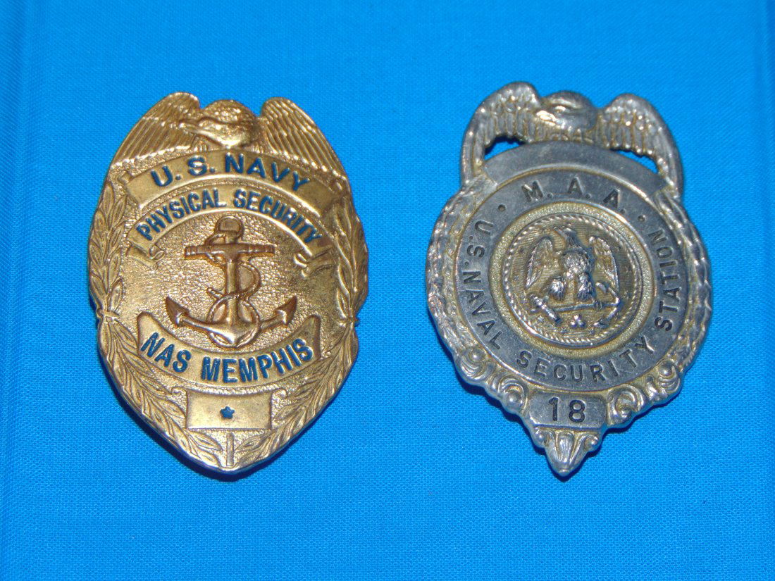 Obsolete WWII U.S. Navy USN Security Badge Pair, M.A.A. & NAS Memphis (1 of 6)