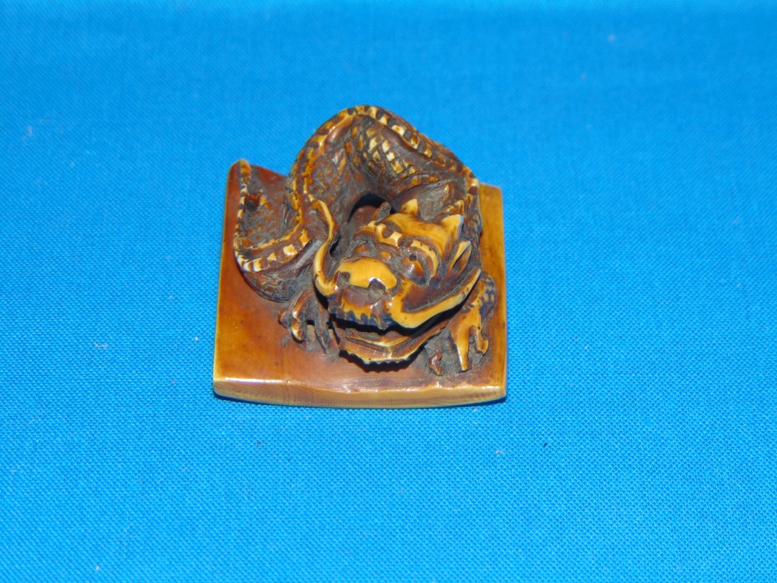 Antique Japanese Netsuke, Dragon & Noh Mask (1 of 6)