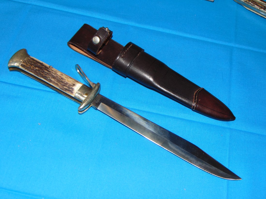 Large German Made HUGO KOLLER Folding Bowie Knife, Stag Grip (1 of 12)
