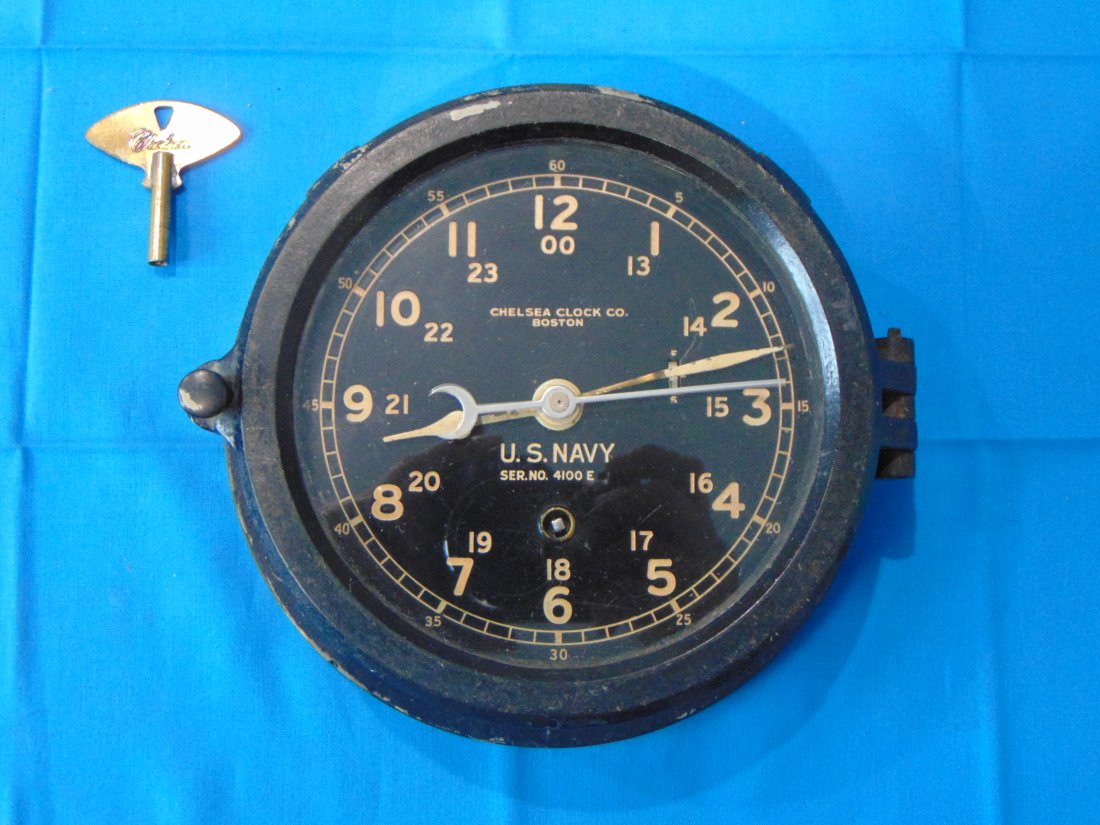 WWII USN CHELSEA Navy Boat Deck Clock, Ser.No. 4100E (1 of 12)