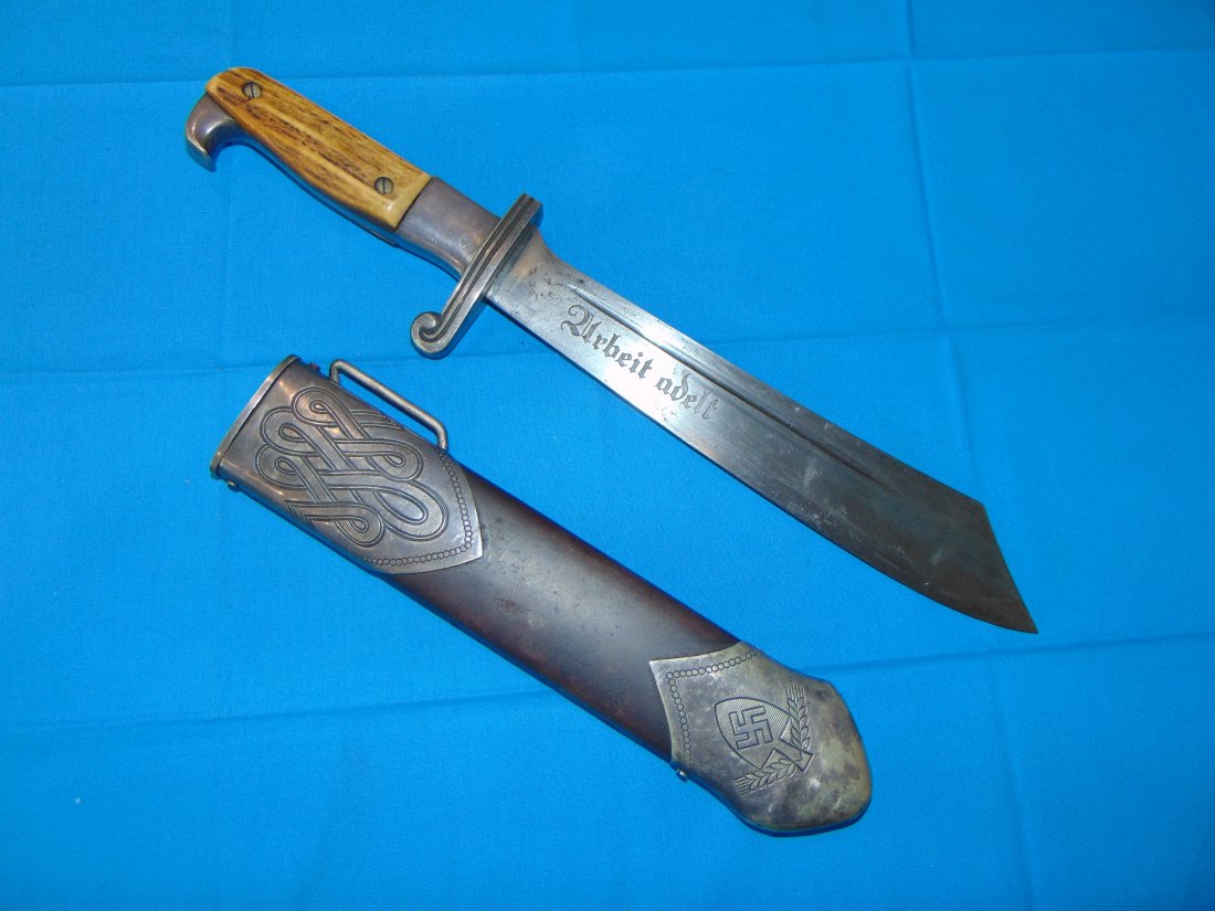 WWII German Dagger RAD enlisted Man's EM Hewer, Unit Marked (1 of 16)