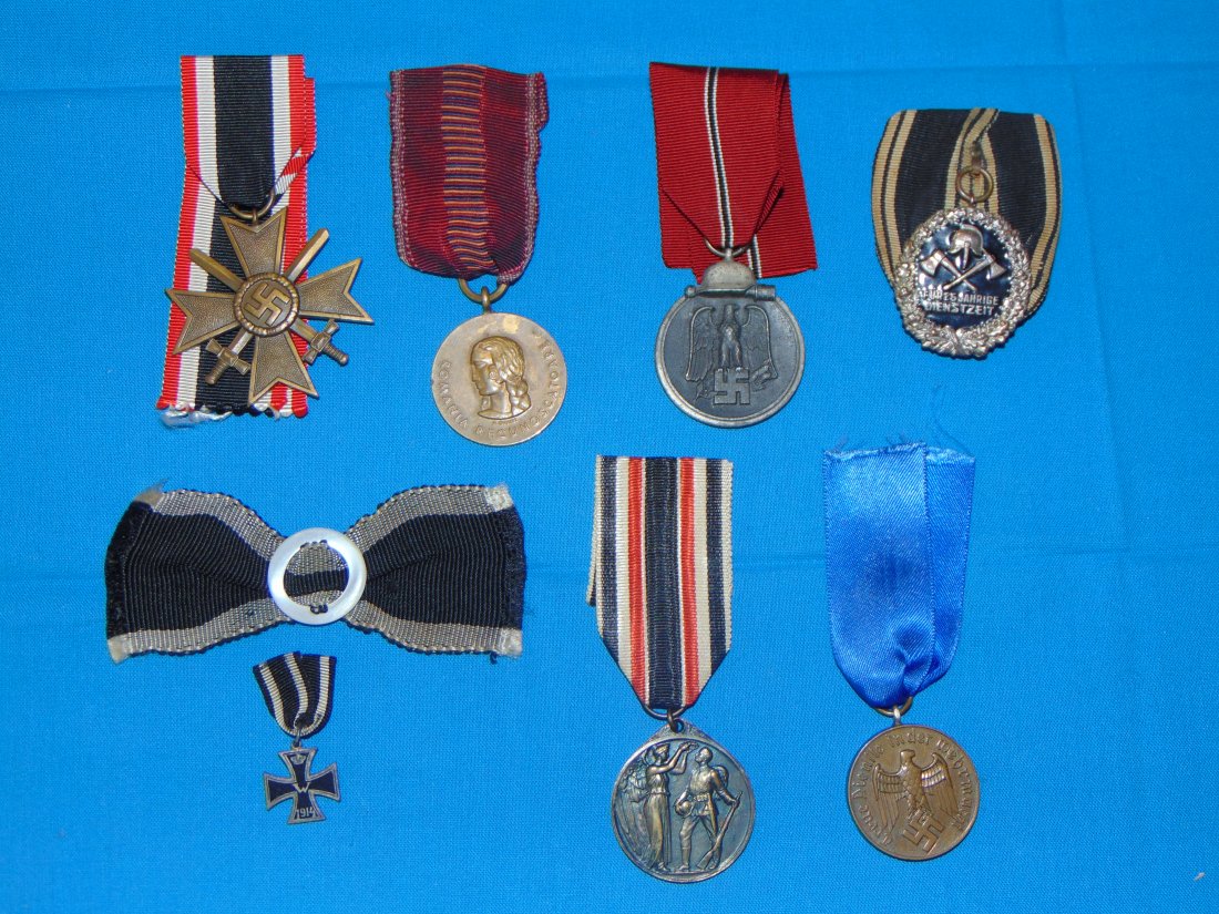 WWI - Pre WWII German Medal Lot (1 of 6)