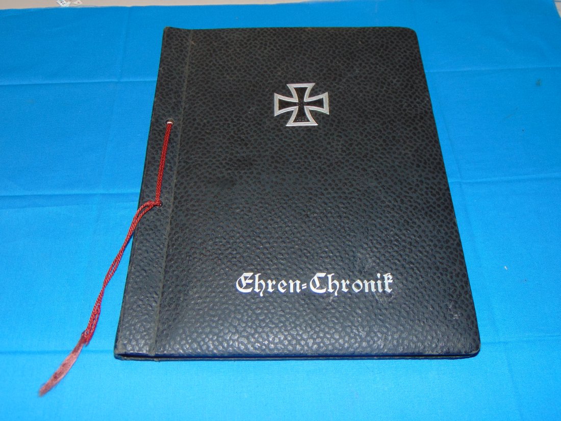 Minty Unused WWII German EHREN CHRONIK Honor Chronicle Soldier's Service Memorial Photo Album (1 of 16)