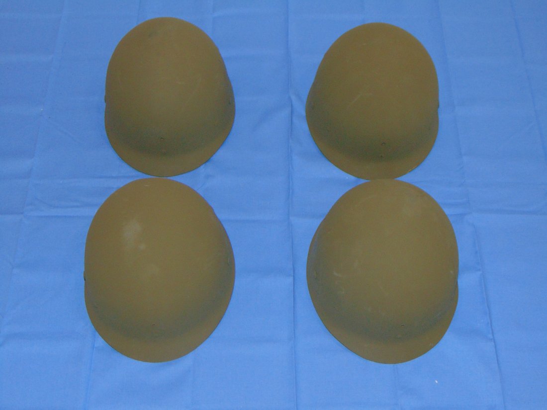 Lot of 4 Stone Mint Unissued WWII CAPAC M1 M-1 Helmet LINERS (1 of 10)