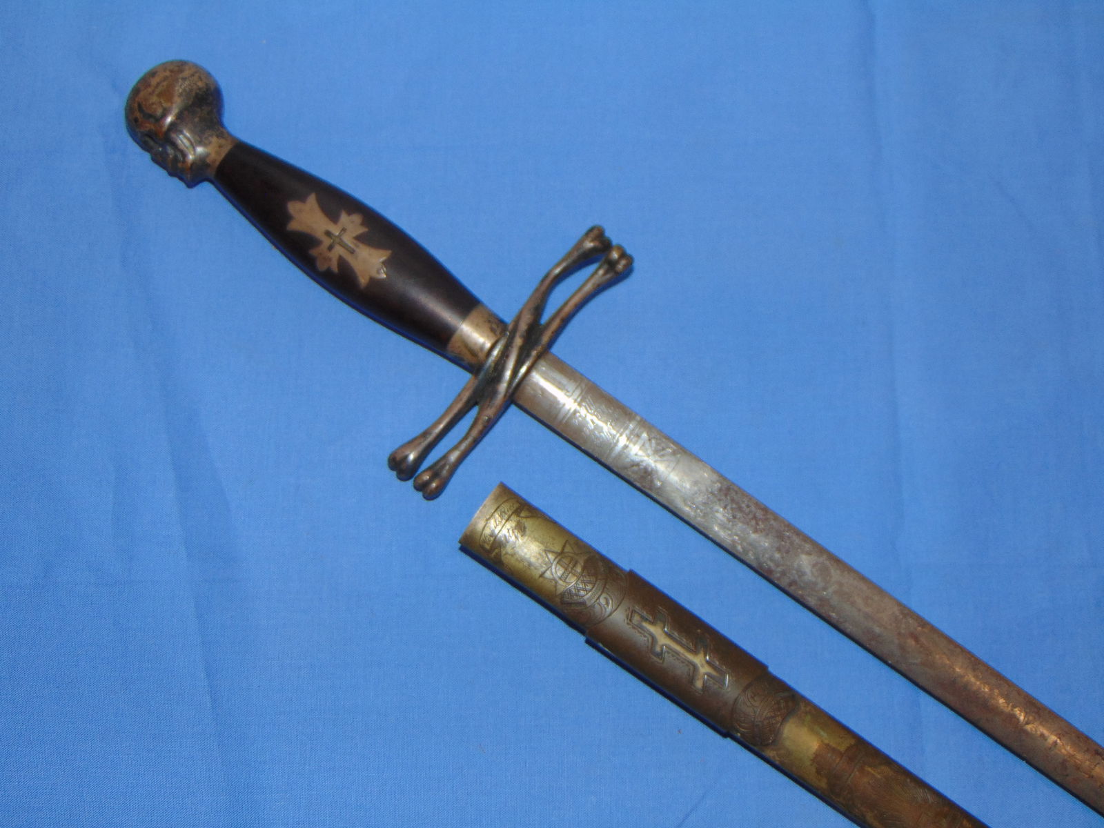 Rare 19th Century AMES Knights Templar Fraternal SKULL & CROSSBONES Sword, Engraved Blade & Scabbard (1 of 18)