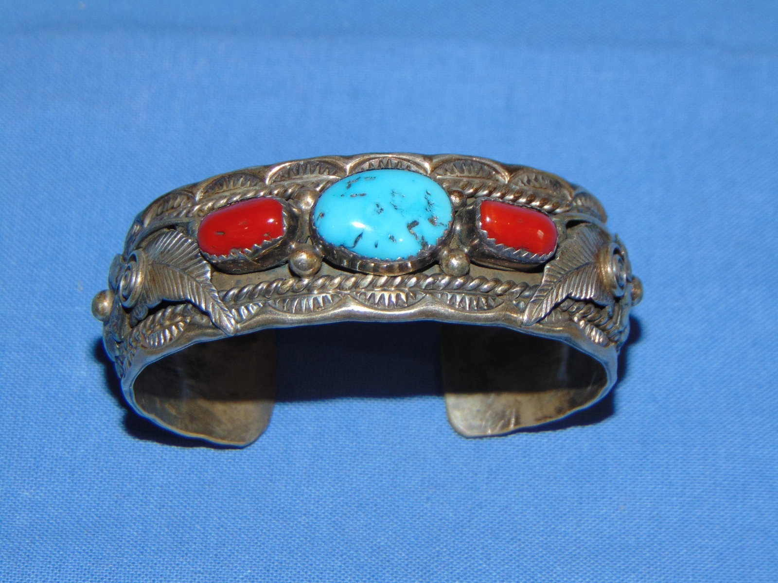 Southwest Old Pawn Sterling & Turquoise Jewelry, Bracelet, PHIL CHAPO: ALL OF THIS STERLING & TURQUOISE JEWELRY CAME FROM THE GREAT-AUNT OF THE CONSIGNOR, WHO LIVED IN ARIZONA FOR MANY YEARS BATING BACK TO THE 50's. NICE BRACELY SIGNED PHIL CHAPO.