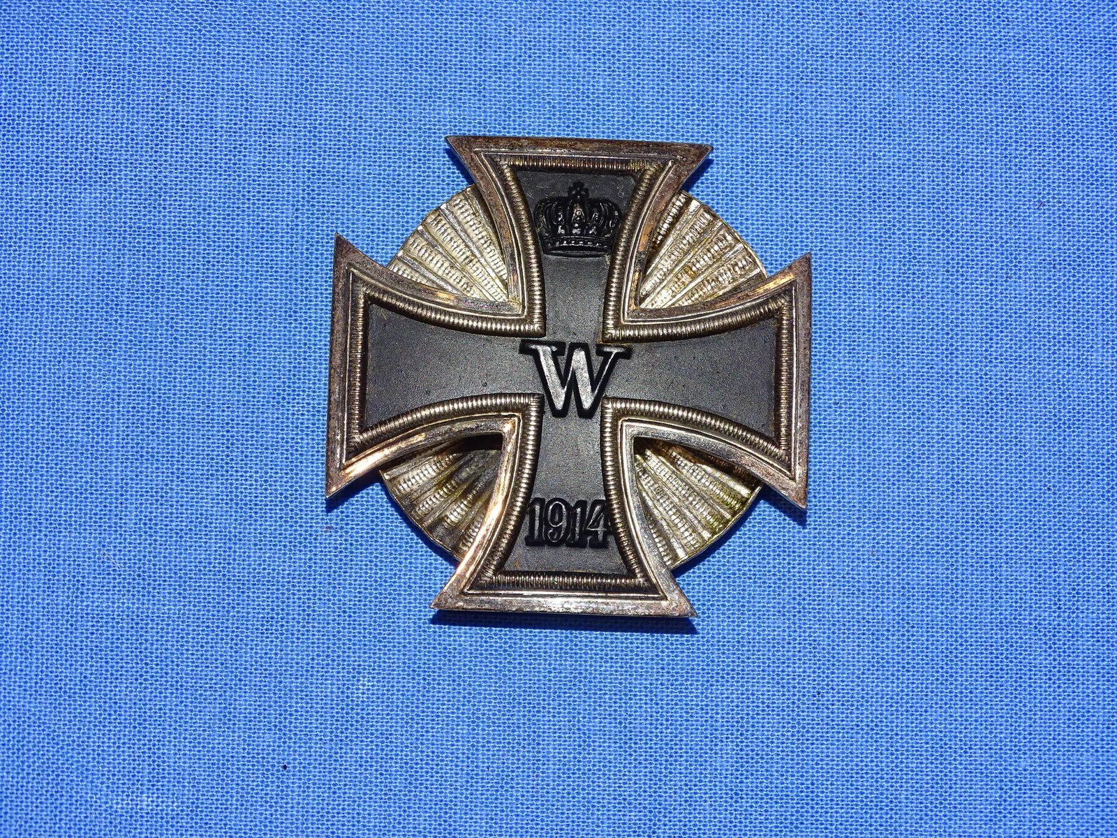 Gorgeous WWI German IRON CROSS 1st Class EKI Screwback (1 of 4)