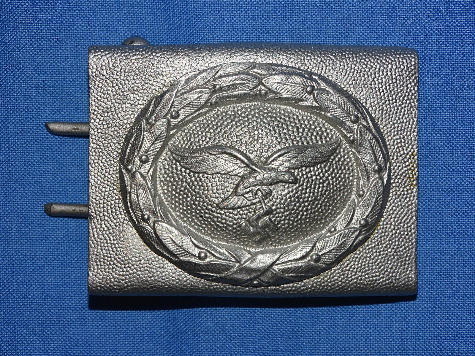 WWII German Luftwaffe Belt Buckle (1 of 3)