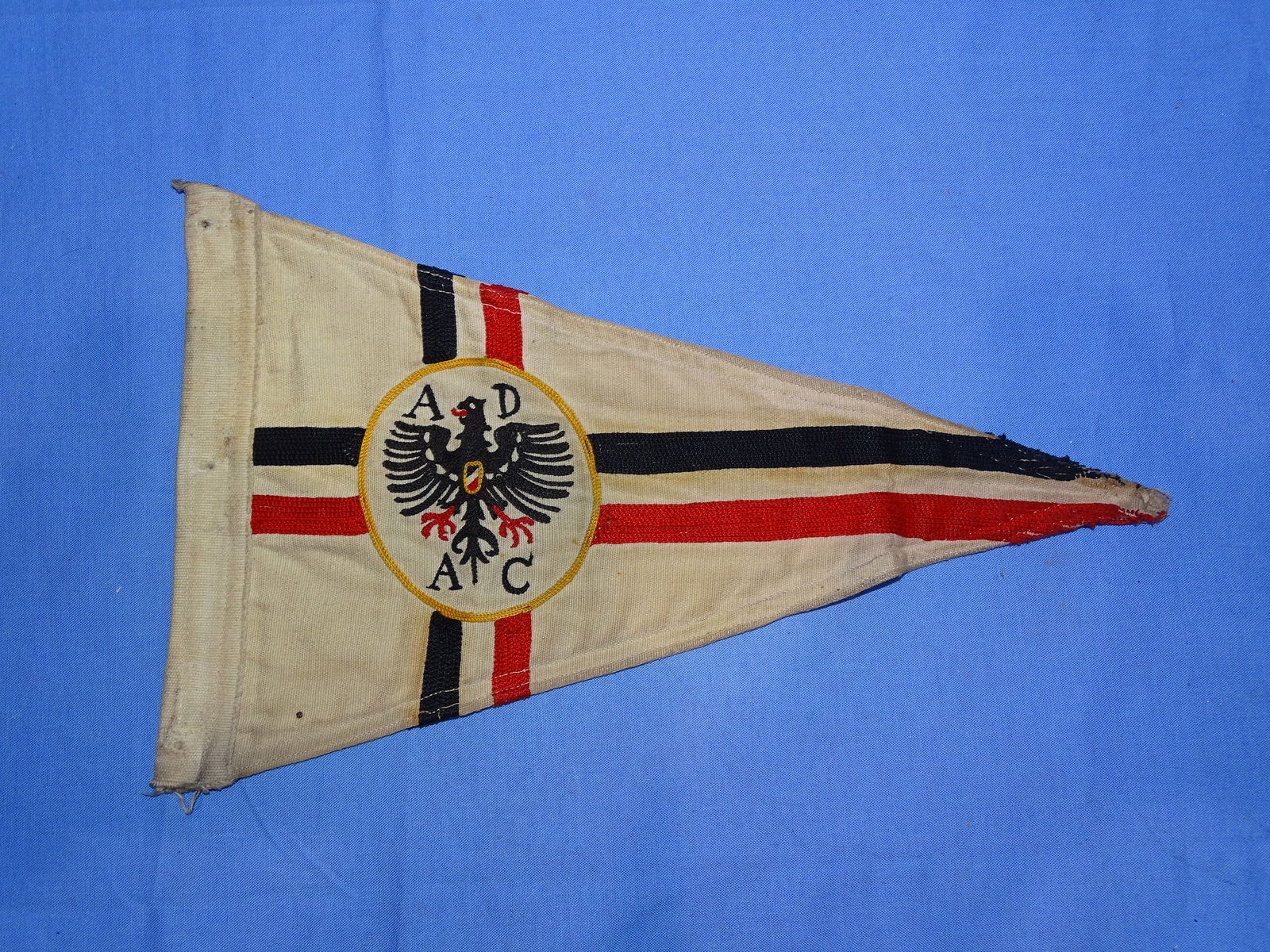 WWI-WWII German ADAC Vehicle Pennant Flag (1 of 7)
