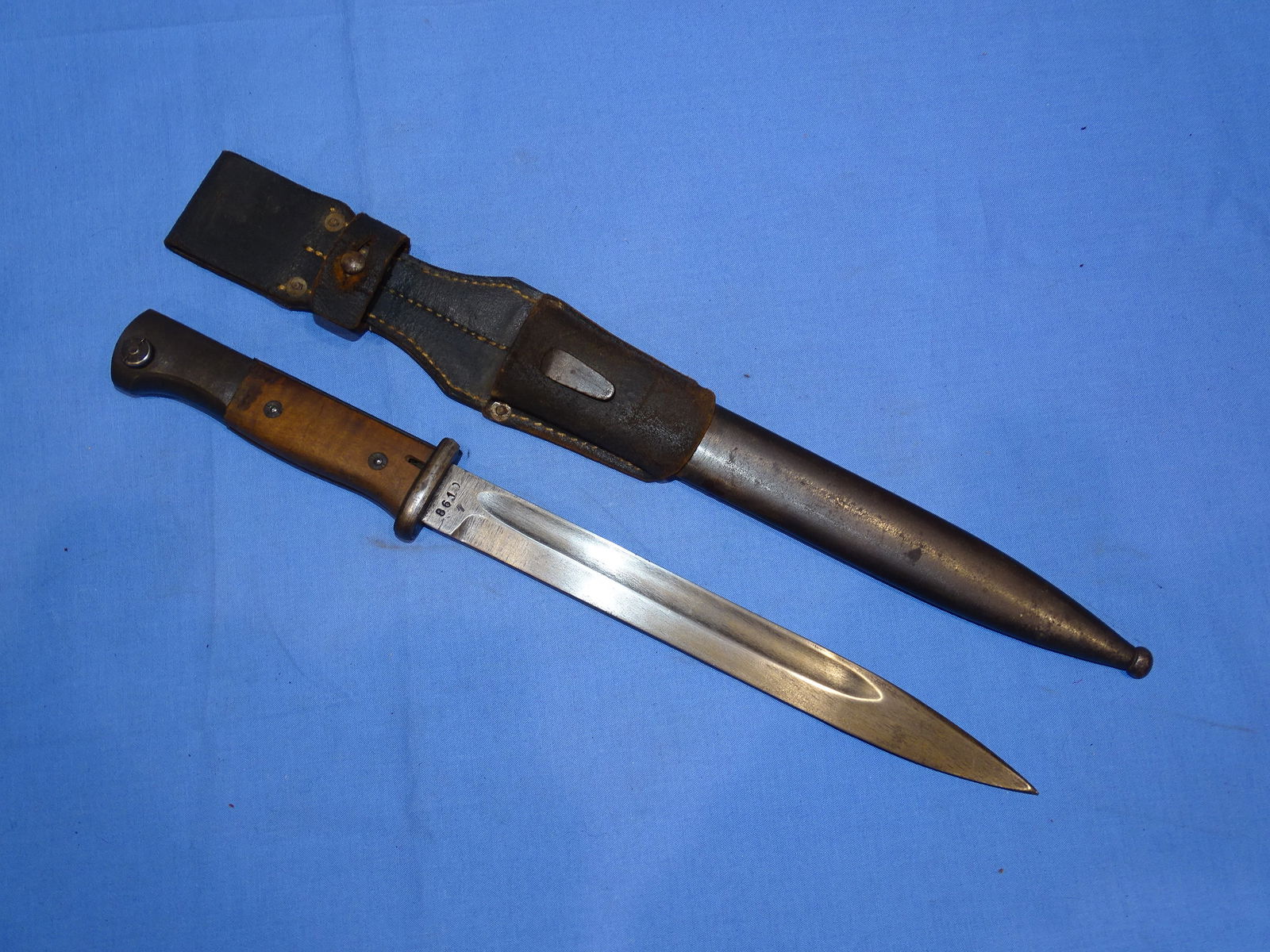 WWII German K98 98K Combat Bayonet, 44cve Matching #'s (1 of 11)