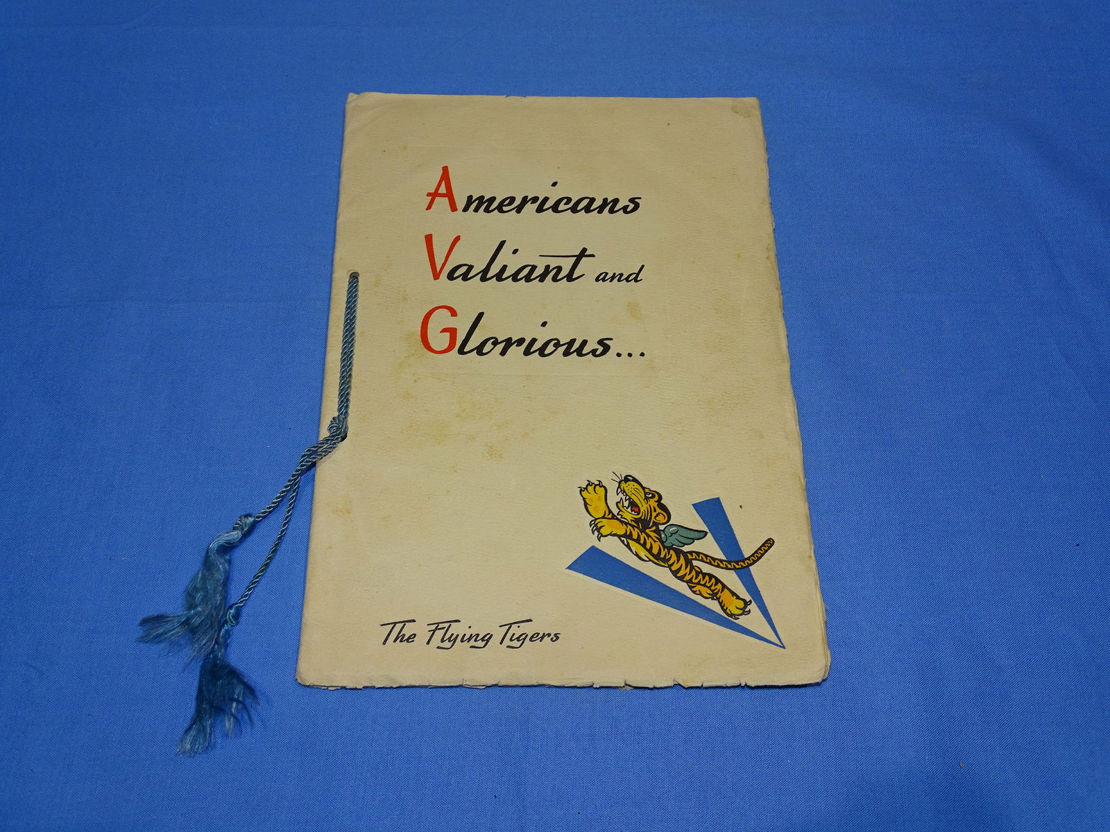 Original WWII Flying Tigers AVG Booklet 1945 (1 of 7)
