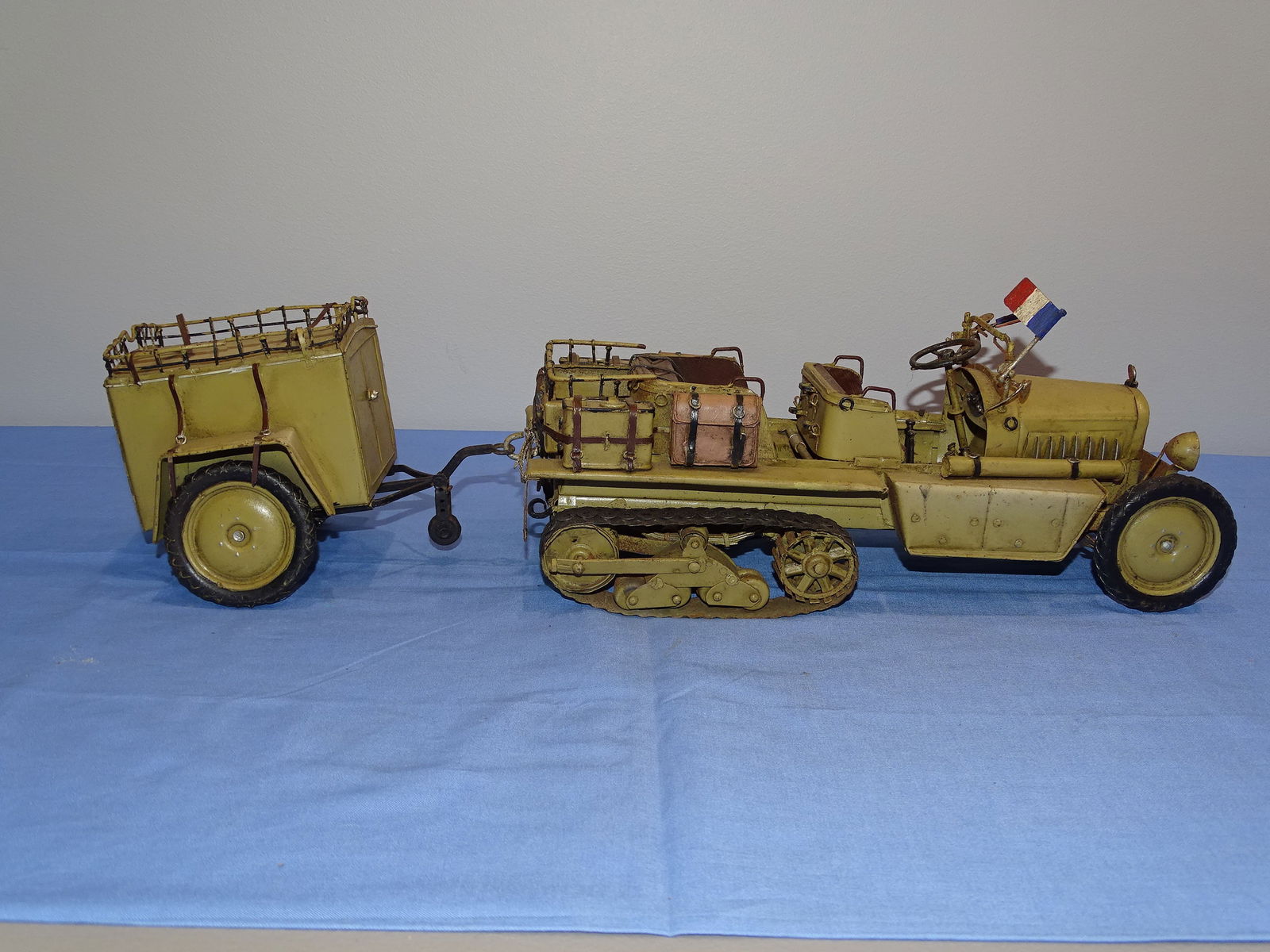 WWI French P17 Citroen Half Track Vehicle & Trailer Model (1 of 11)
