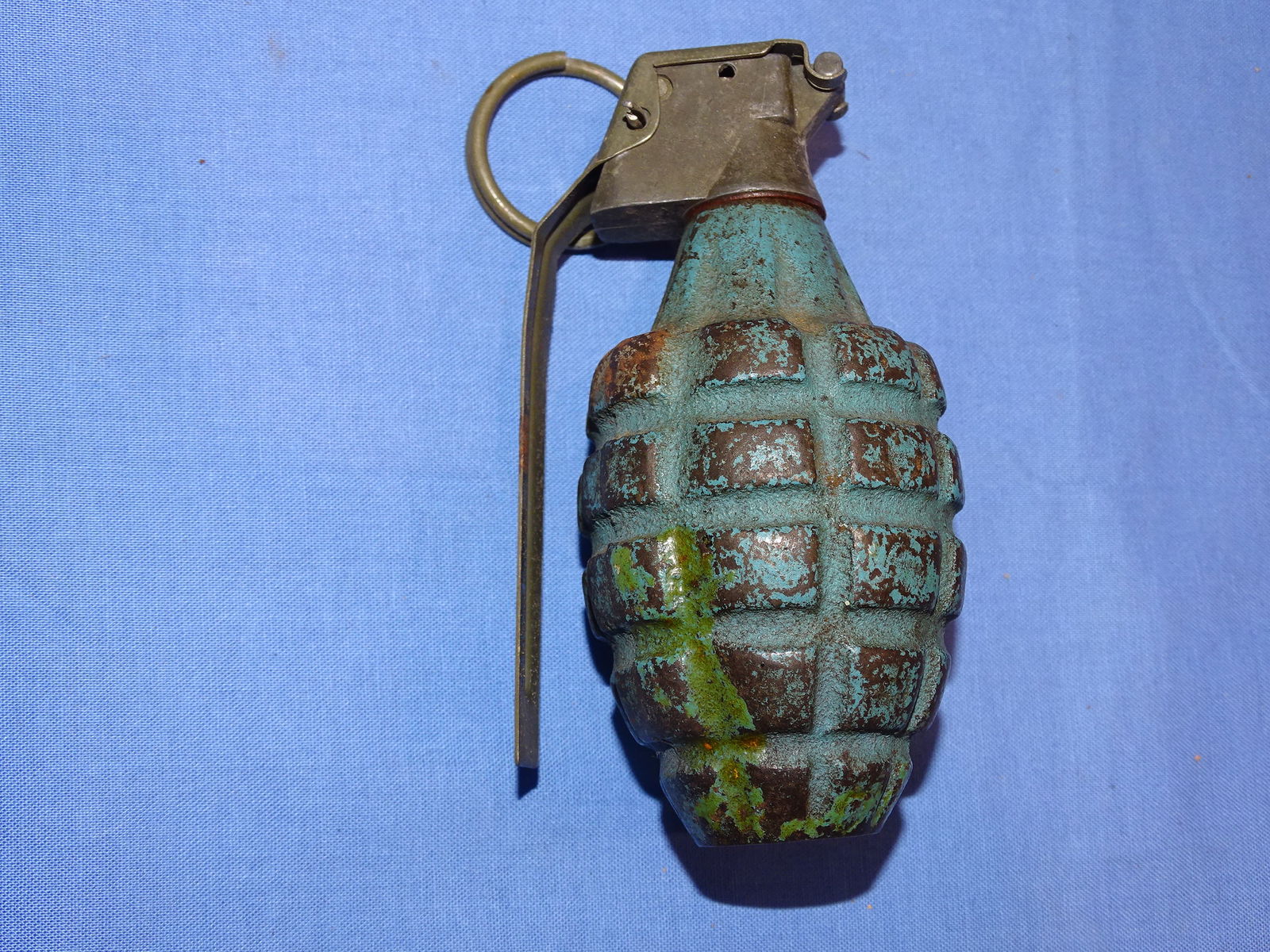 Inert / Dewat WWII U.S. Pineapple Grenade (1 of 5)