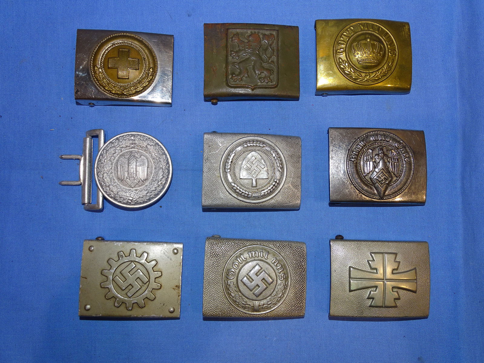 WWII German Belt Buckle Lot of 9 (1 of 8)