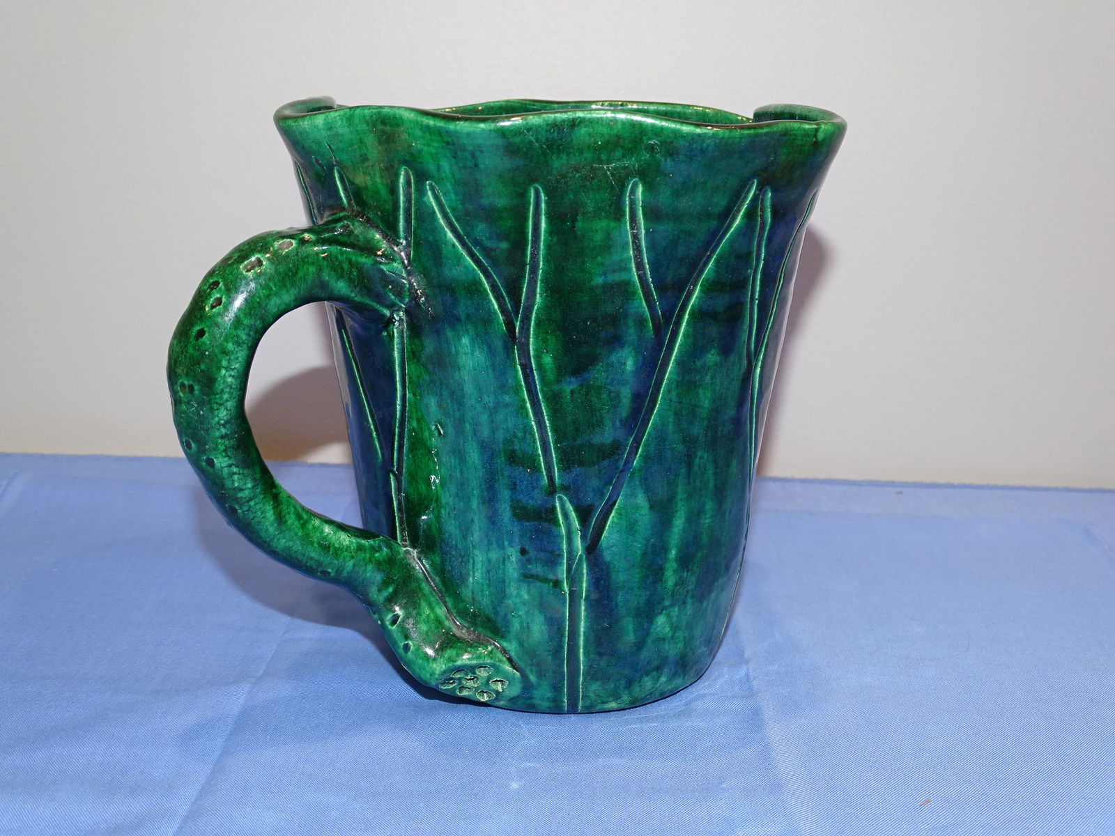 Antique Japanese Toyosuke Horaku Oribe / Owari Ware Green Glazed Pitcher (1 of 11)