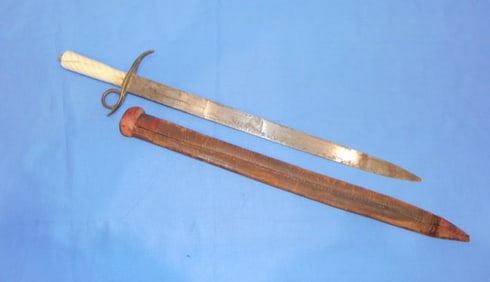 French & Indian Wars 18th Century Finger Loop Short Sword Hanger w/ Leather Sheath