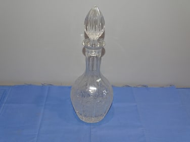 Beautiful Vintage Cut Glass Decanter