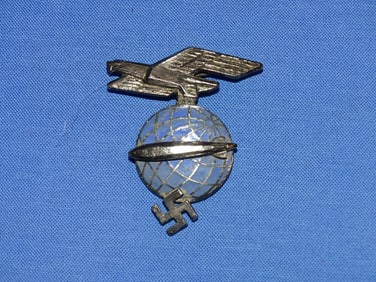 WWII German Zeppelin Pilot's Visor Cap Hat Badge