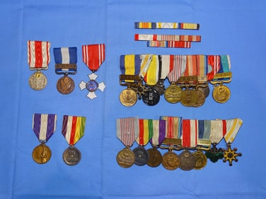 WWI - WWII Japanese 8 & 9 Place Medal & Ribbon Bar Lot