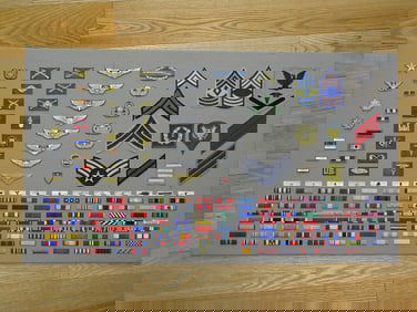 Amazing WWII HASHIMOTO Japanese Tailor Shop Insignia Patch Display Board
