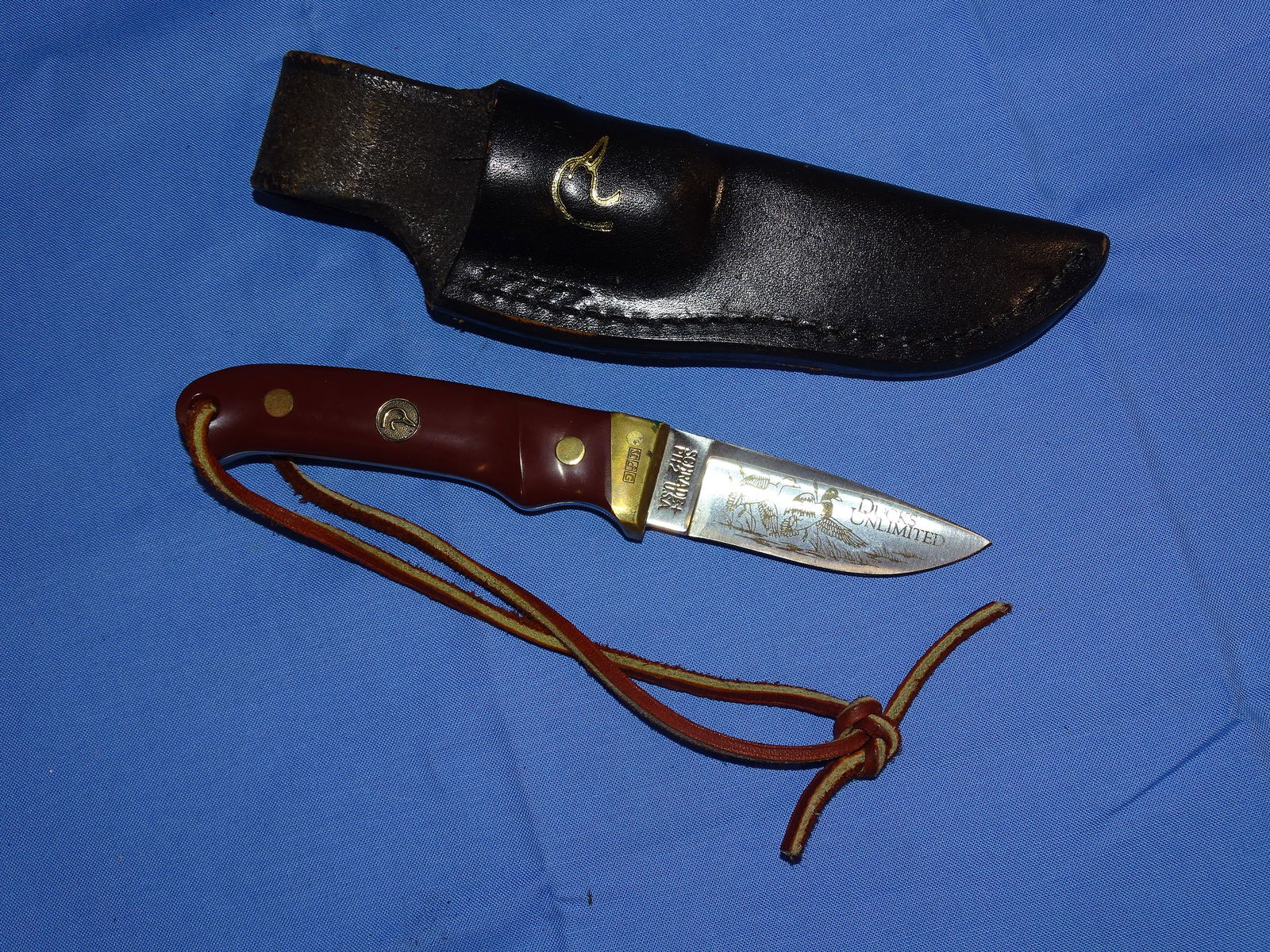 Fixed Blade Knife, Schrade Ducks Unlimited PH2 w/ Engraved Blade (1 of 7)