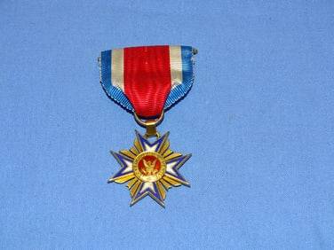 Military Order of the Loyal Legion MOLLUS Medal 14k Gold, #14319, Major Charles Churchill