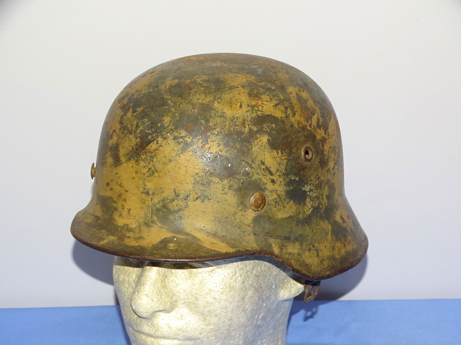 WWII German M40 S/D Luftwaffe Helmet ET64, 2 Color Tan & Green Camoflage, Named (1 of 19)
