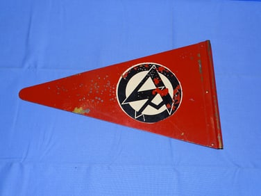 WWII German S/A Metal Vehicle Fender Pennant Flag