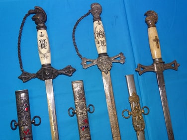 Nice Fraternal, Masonic IOOF Odd Fellows Knight Templar Sword Lot of 3