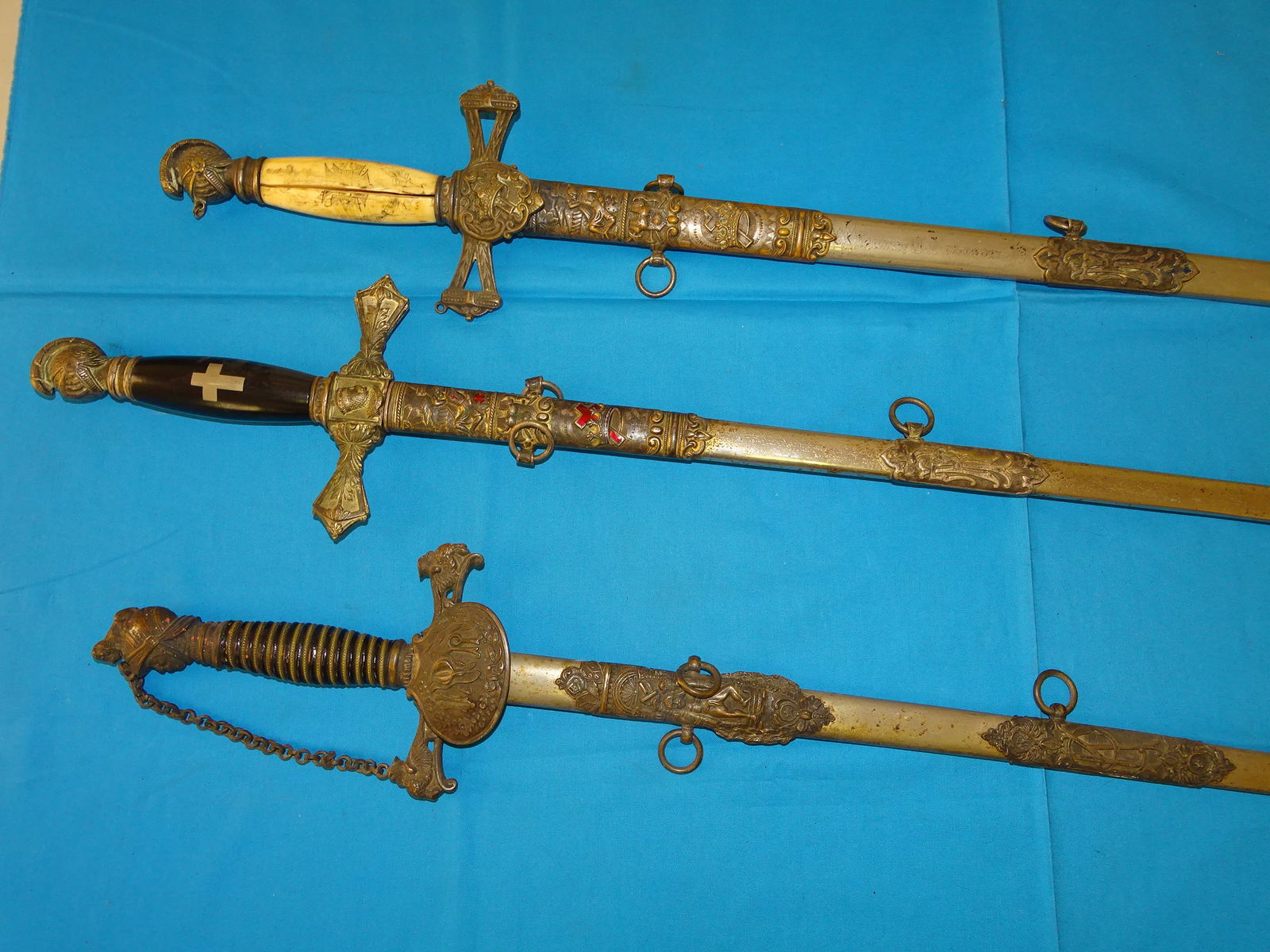 Nice Fraternal, Masonic IOOF Odd Fellows Knight Templar Sword Lot of 3 (1 of 6)