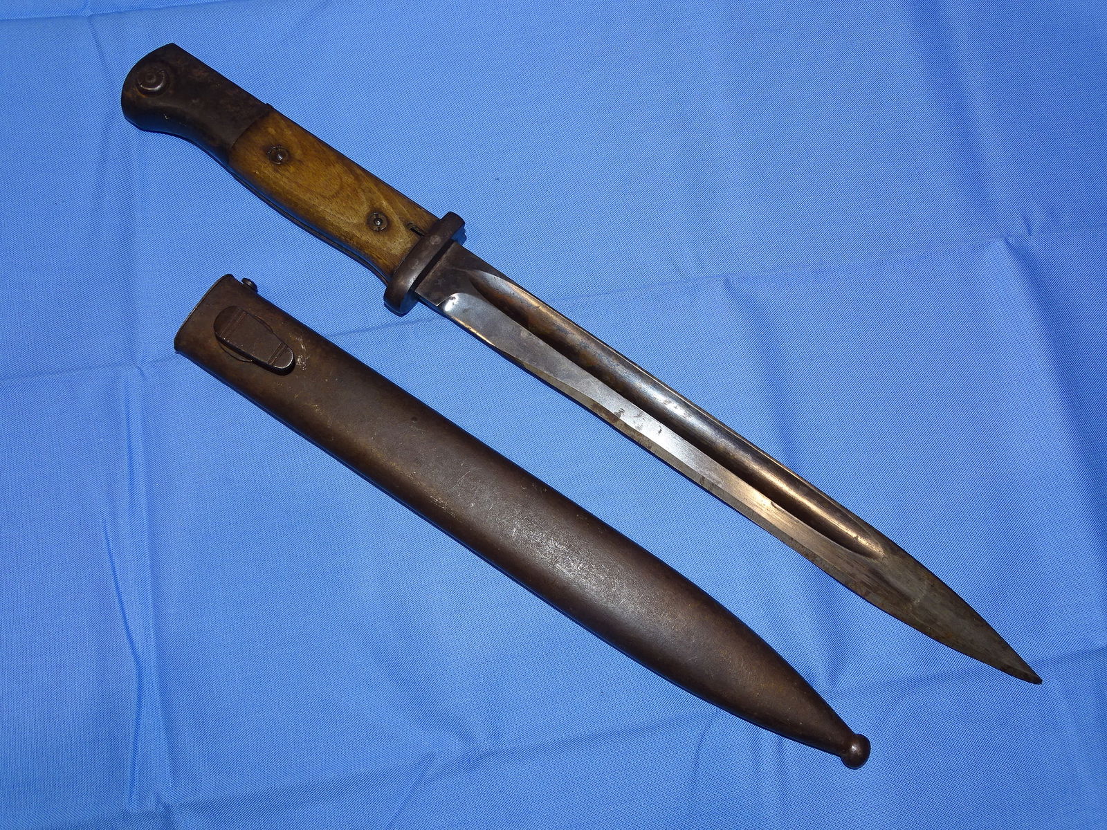 WWII German K98 Combat Bayonet (1 of 12)