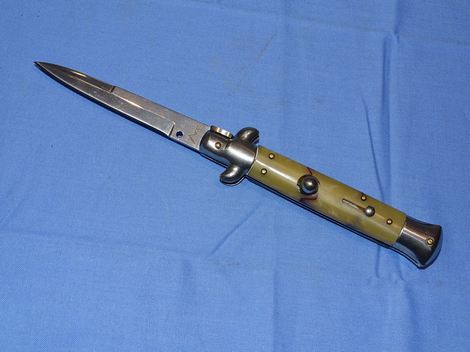 Italy Italian STILETTO Switchblade Automatic Knife, AKC (1 of 9)