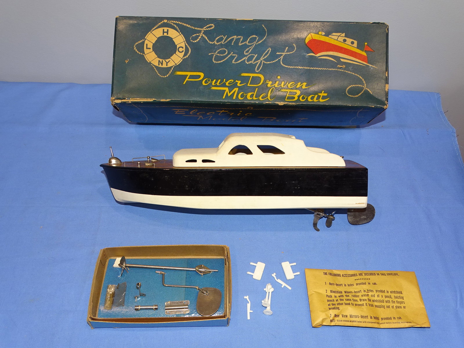 1950's Japanese LANG CRAFT Wooden Power Driven Boat Model, In the Box (1 of 18)