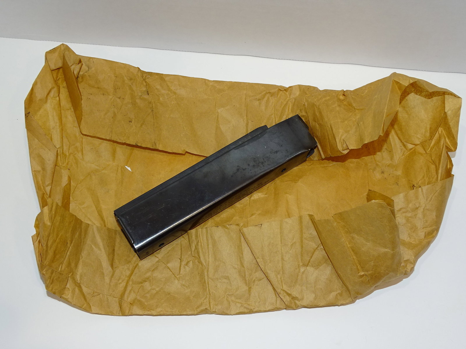 WWII H&R Reising M50 Magazine .45 cal (1 of 8)