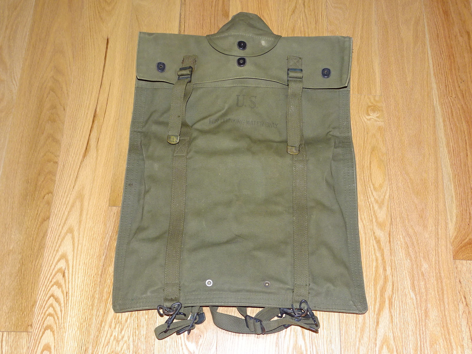 WWII Experimental / Prototype Army 5 Gal Backpack Bladder Canteen, 1945 Dated (1 of 17)