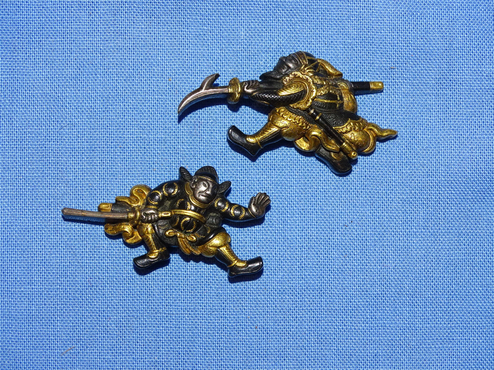Japanese Samurai Sword Fittings, Menuki Matching Pair, Warriors: JAPANESE SAMURAI SWORD MENUKI, MATCHING PAIR OF WARRIORS