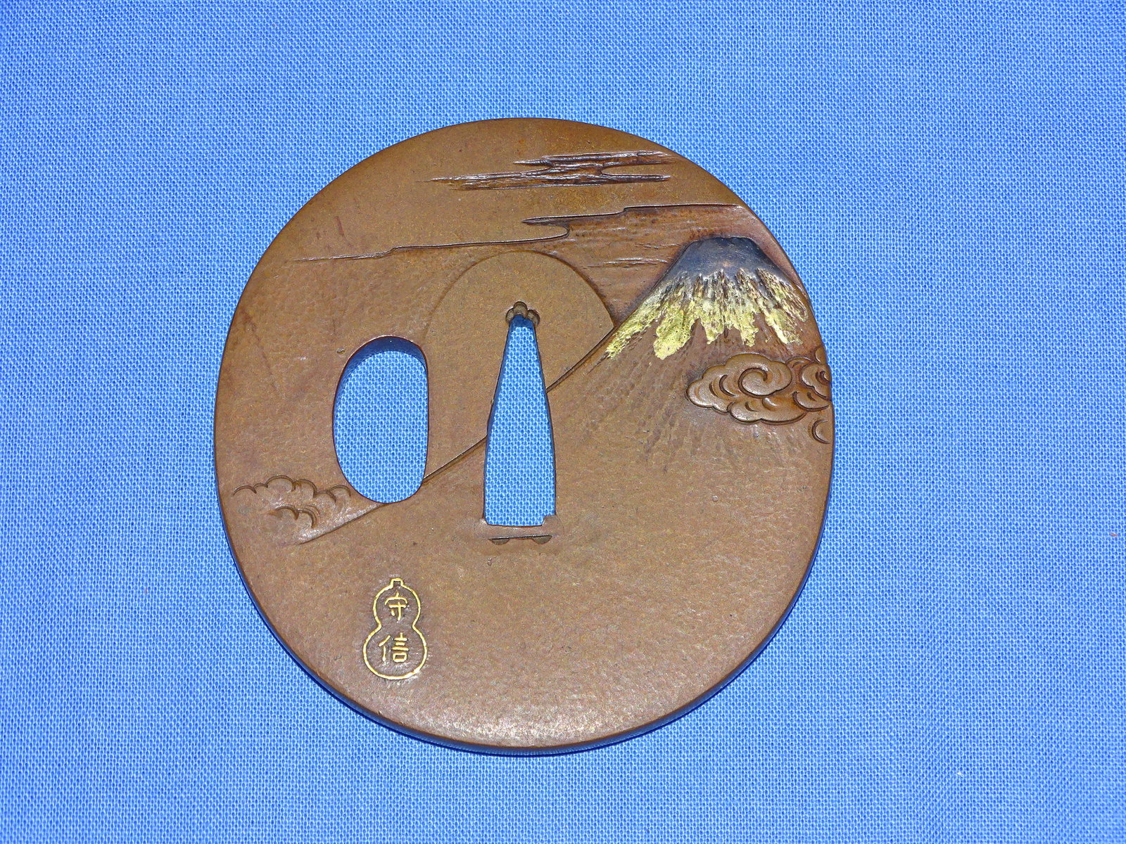 Japanese Samurai Sword Guard TSUBA, Copper MT FUJI, Signed: HAMANO NORIYUKI (1 of 7)