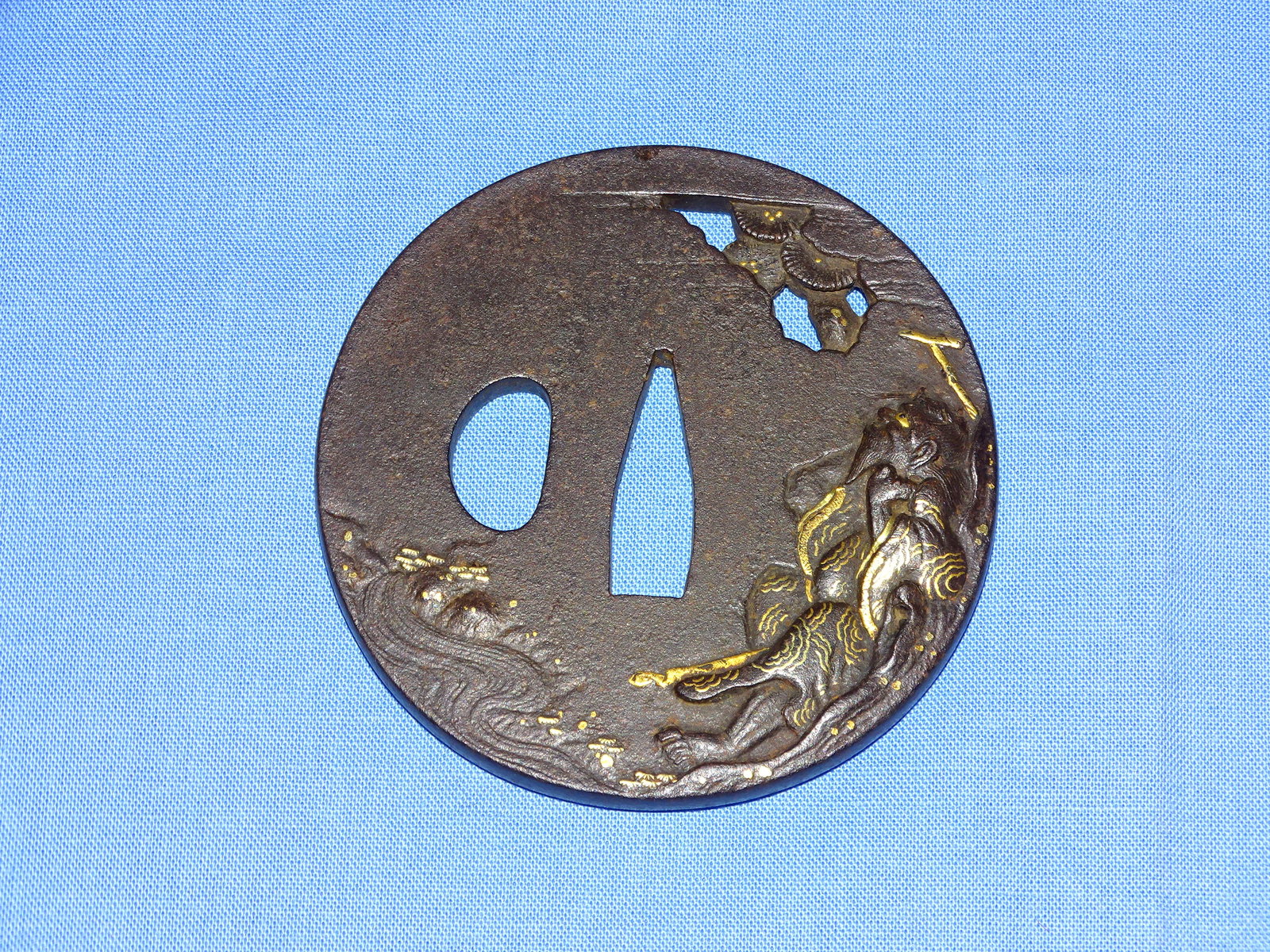 Japanese Samurai Sword Guard TSUBA, Pierced Iron w/ Mixed Metal: JAPANESE SAMURAI SWORD TSUBA, PIERCED IRON WITH MIXED MEDAL ACCENTS.