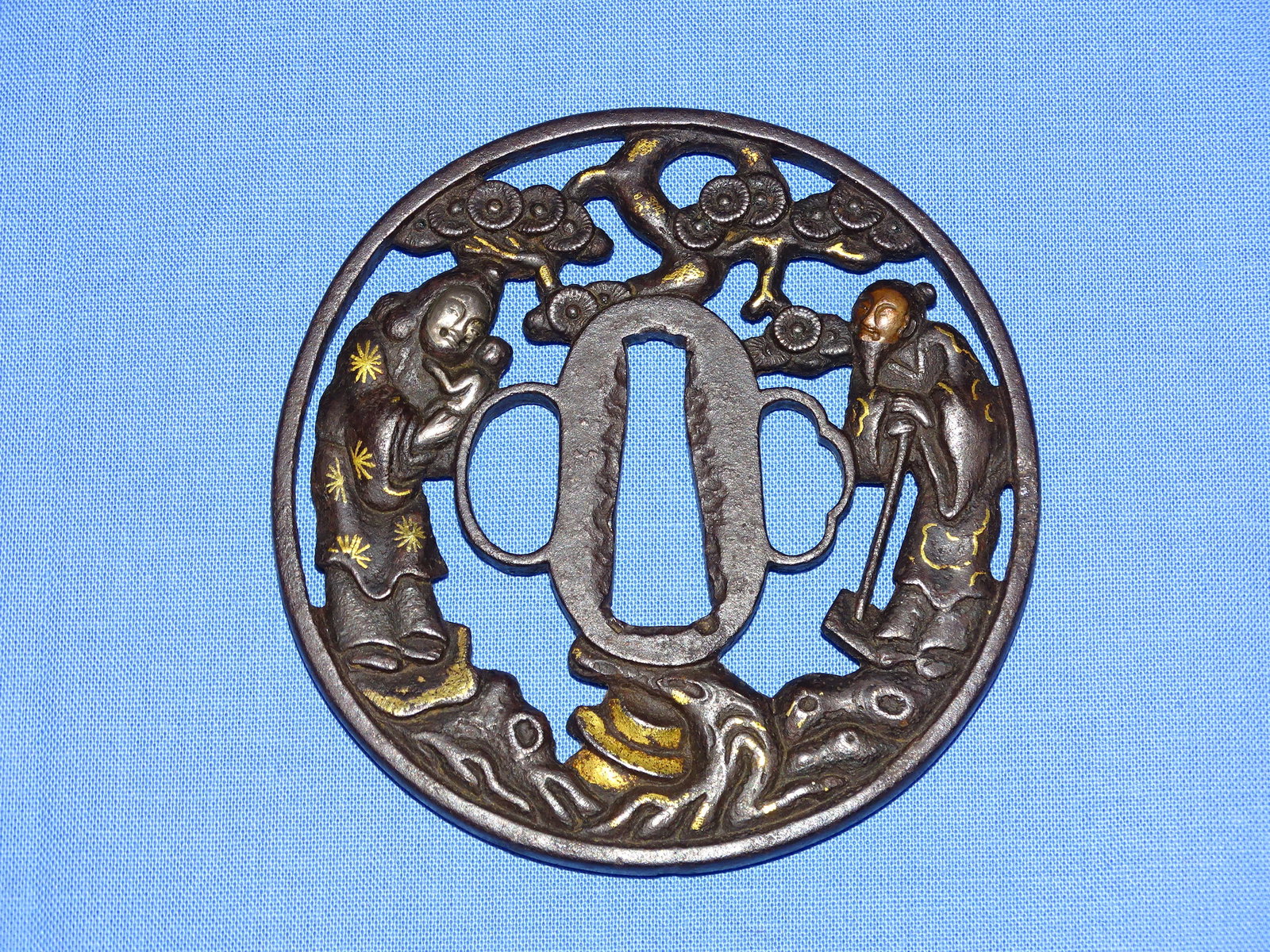 Japanese Samurai Sword Guard TSUBA, Iron Openwork Design: JAPANESE SAMURAI SWORD TSUBA, IRON WITH OPENWORK DESIGN