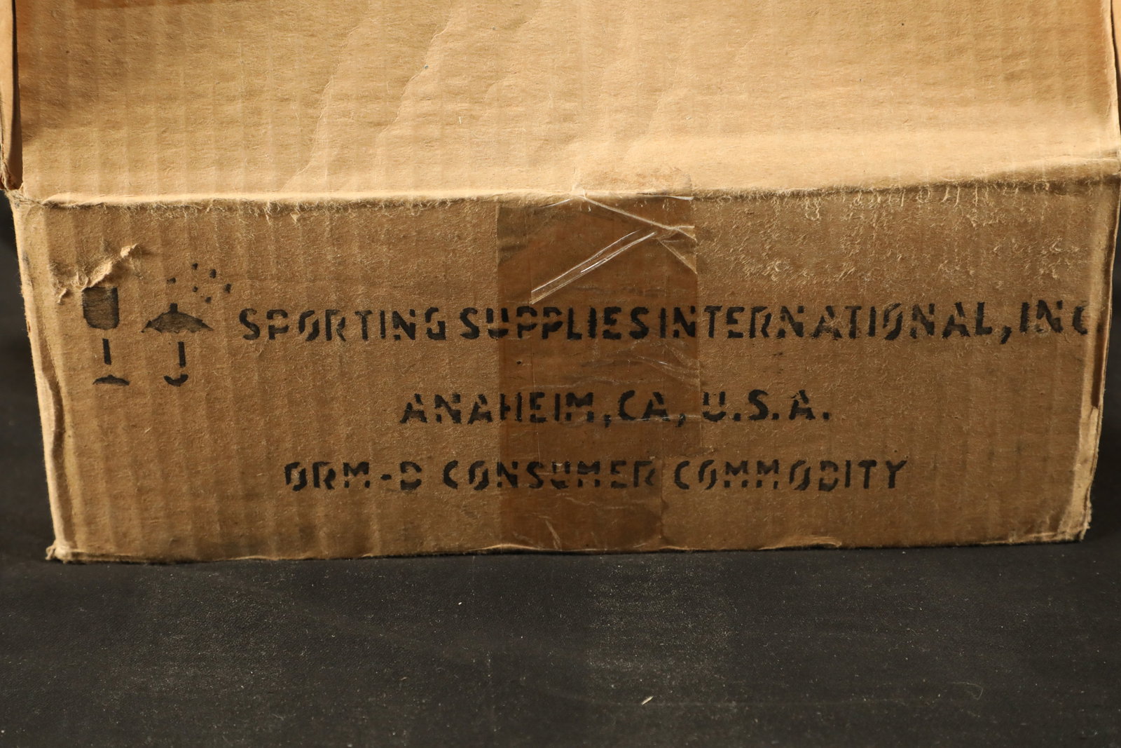 1x Case, 50x Boxes, 1000 Rds. of Wolf 7.62x39 Steel Case 122 Grain HP Ammo: This is a full case, 50 boxes, 1000 rounds of Wolf 7.62x39 Steel Case 122 Grain Hollow Point Ammo. The boxes are in two sealed plastic bags, 25 boxes in each bag. The ammo is in As New In Box conditio