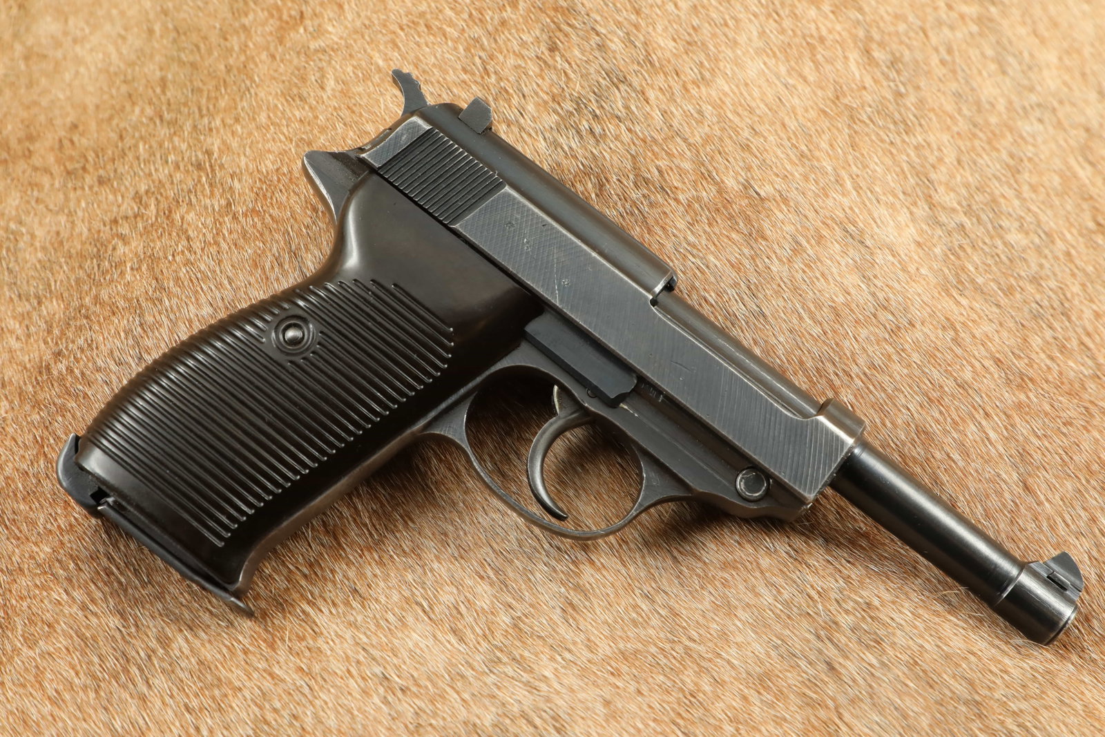 German WW2 Military Late War Spreewerke cyq P.38 9mm 5” Semi-Auto Pistol 1945 C&R: Make: Spreewerke Model: P38 cyq Series, 1st Alphabet Run Serial Number: 2562z Year of Manufacture: February 1945 Caliber: 9mm Parabellum Action Type: Single or Double Action Semi-Auto with Removable M