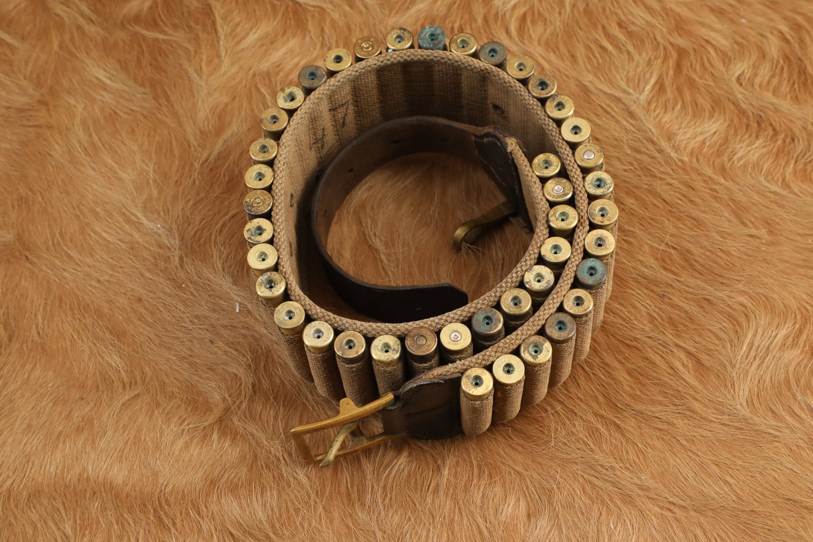 US Army Indian Wars Trapdoor Springfield Cavalry Carbine M-1885 Khaki Prairie Belt: US Army cavalrymen out on the Plains in the Indian Wars faced many dangers during their arduous campaigns. Those intrepid “horse soldiers” manned isolated forts along the trails out West, prot