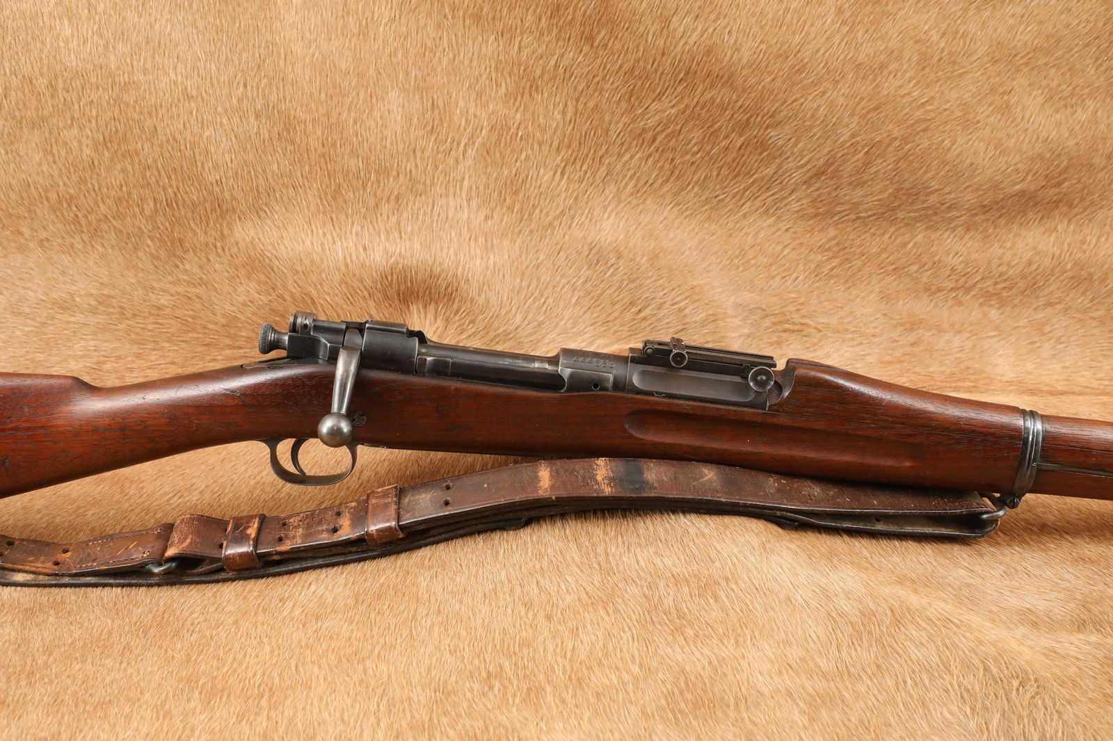 US Springfield M1903 U.S.N.R.F. 24" .30-06 SPRG Bolt Action Rifle, 1910 C&R (12/10 BBL Date): Make: Springfield Armory Model: 1903 Serial Number: 444663 Year of Manufacture: 1910 Barrel Date: Dec. 1910 Caliber: .30-06 Springfield Action Type: Bolt Action, 5 Round Internal Magazine Markings: Th