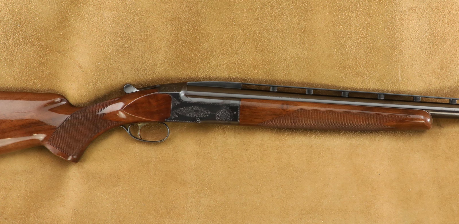 Browning Miroku Model BT-99 32" Improved Modified 12 GA Single Barrel Trap Shotgun, 1972 C&R: Make: Browning Model: BT-99 Serial Number: 72D13166 Year of Manufacture: 1972 Gauge: 12 Gauge, 2 3/4" Action Type: Top-Break Single Barrel with Eje