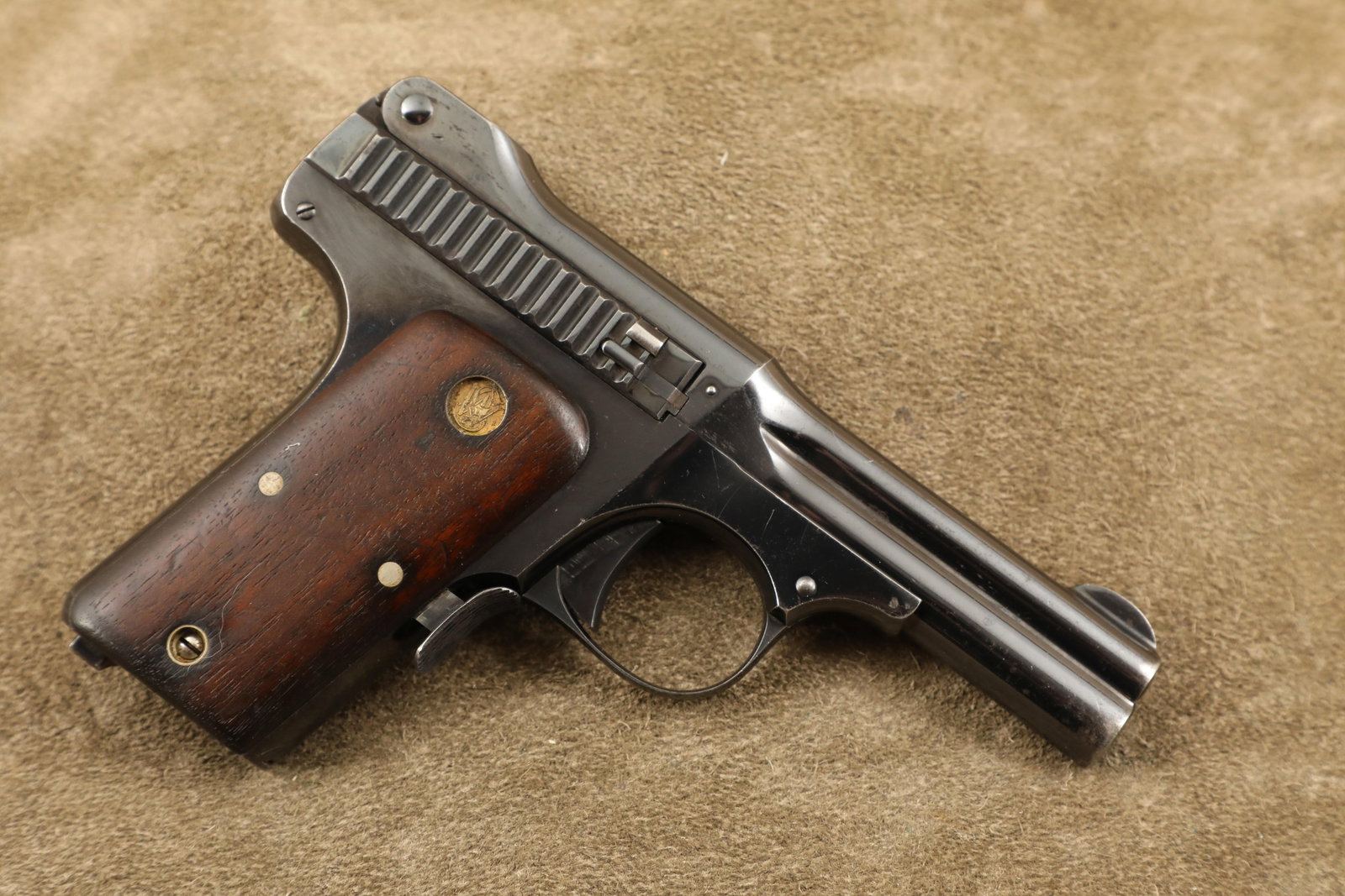 Smith & Wesson S&W .35 Model 1913 3rd Type 3.5" Semi-Auto Pistol Blued 1913-1922 C&R: Make: Smith & Wesson Model: S&W .35, The Model of 1913 3rdType Serial Number: 954 Year of Manufacture: 1913-1922 Caliber: .35 S&W Actio