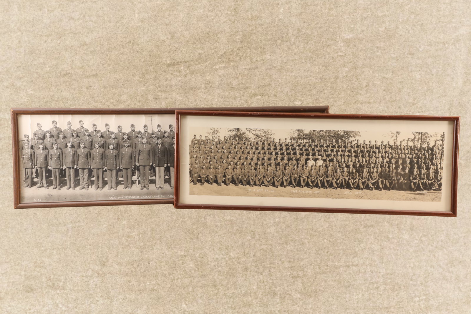 Lot of 2 US Army WW2 Company Officers & Enlisted Men "Yardlong" Framed Photos (1 of 18)