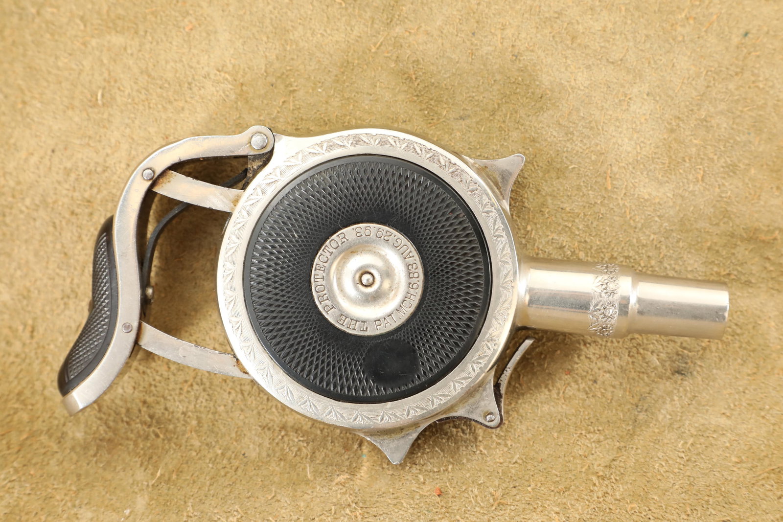 Chicago Fire Arms The Protector .32 Extra Short RF 1.625" DA Palm Pistol, 1890s Antique: Make: Chicago Firearms Co. Model: The Protector</