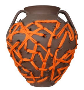 Loewe Weaves Galician Roasting Pot by Sotheby's: Loewe Weaves is a collection of vases of different kinds created in collaboration with the art house Sotheby’s. J.W. Anderson, Artistic Director of the Spanish house, called on master potter Antonio