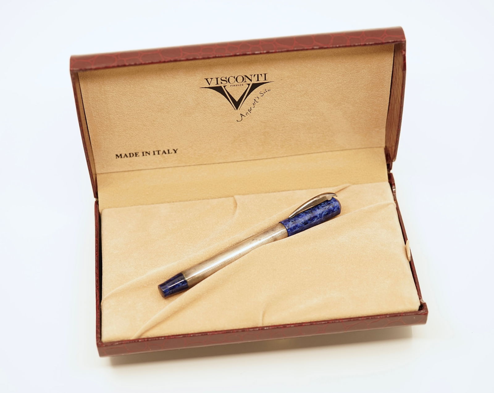 Visconti Rinascimento Rollerball Pen Cobalt Star Dust (1 of 3)