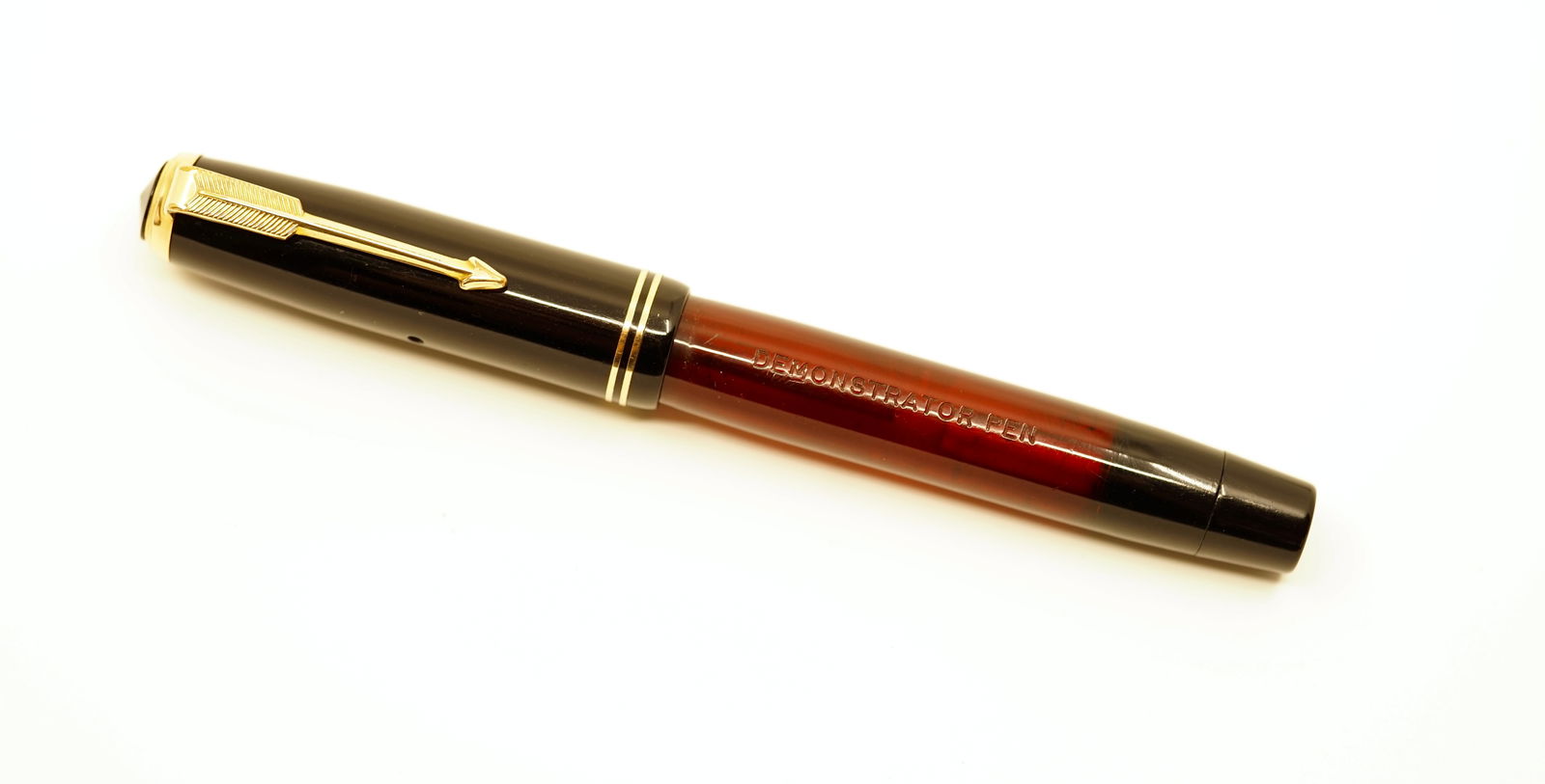 Parker Vacuum Filler Demonstrator Fountain Pen (1 of 4)